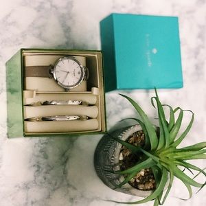 Sold NWOT Kate spade watch gift set